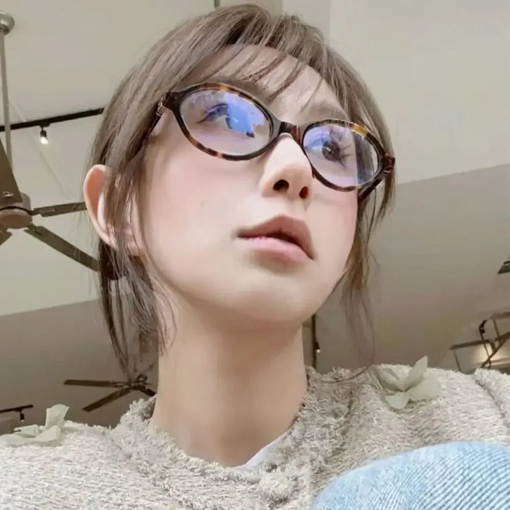 Y2K Retro Oval Frame Glasses Women Female Sweet Cool Eyewear Trend Reading Computer Anti Blue Light Eyeglasses