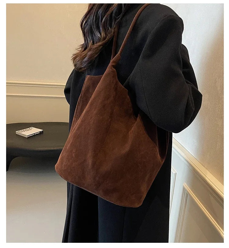 Single Shoulder Bag for Women's Fashion, Large Capacity 2024 New Autumn and Winter Versatile Commuting Tote Bag Un Sac Épaule