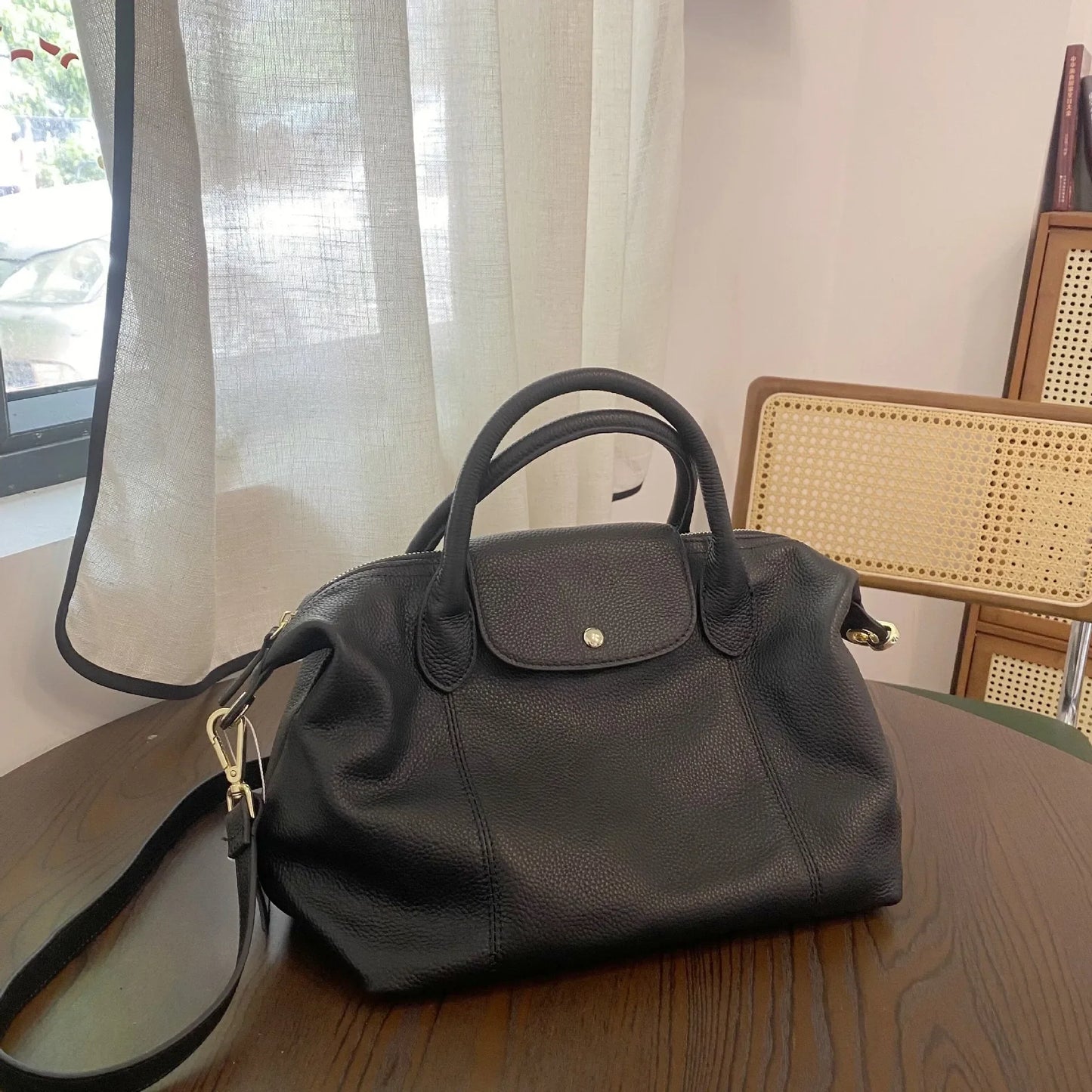 Soft Cow Leather Dumpling Shape Handbag Women's Classic Top-handle Bag Simple Design Single Shoulder Crossbody Bag