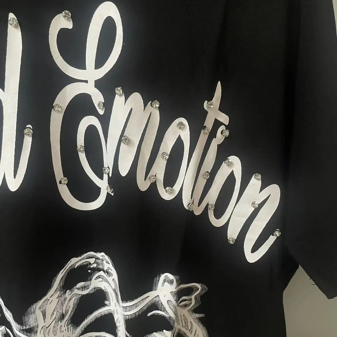 Summer Letter Rhinestone Short Sleeve Tshirts for Men White Streetwear Cotton Loose Crew Neck Top Tees Oversized Unisex Tshirt