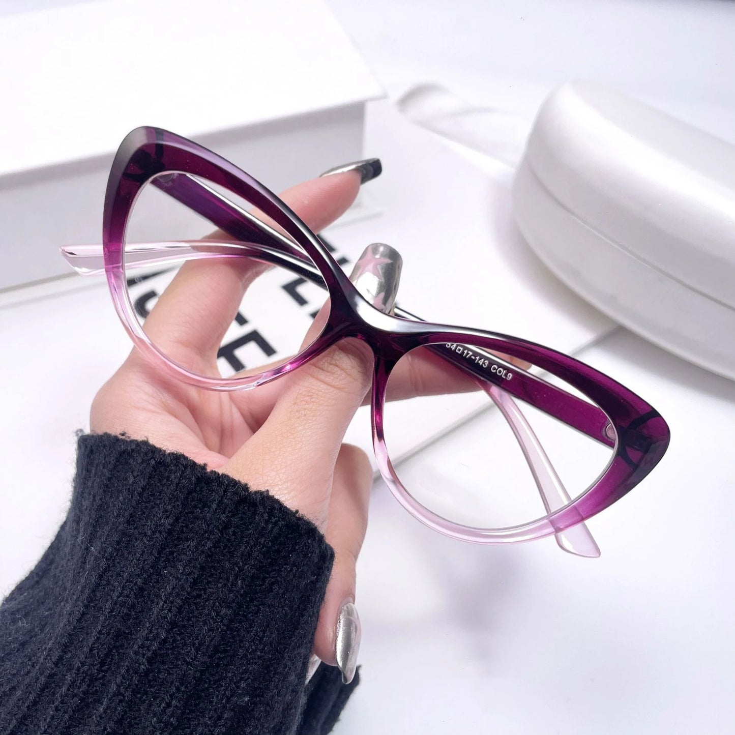 R54548 Eyes Flat Eyeglasses for Women Anti Blue Light Retro Transparent Fashion Glasses Optical Frame