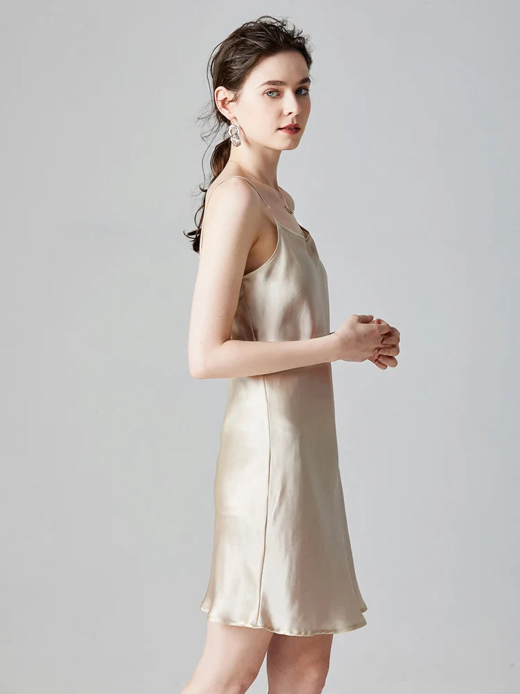 SuyaDream femme Mini robe 19mm 100% vraie soie sans manches solide Spaghetti sangle robes de nuit 2025 élégant Chic vêtements