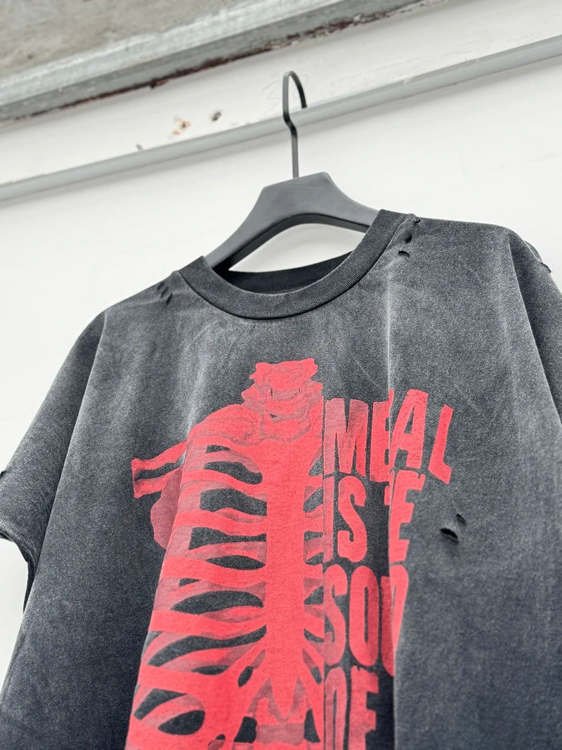 Half Red Skeletons Bone Print Box Tee Hole Damaged Tank Tops T-shirt Men Women Classic Text Graphic Short Sleeve T Shirt Clothes
