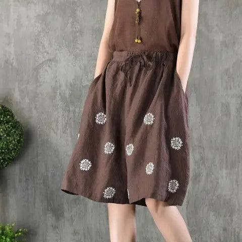 Short Pants Woman Knee Length Bermuda Cotton Embroidery Half Wide Shorts for Women Mid Harajuku Fashion Low Price Outfits Summer