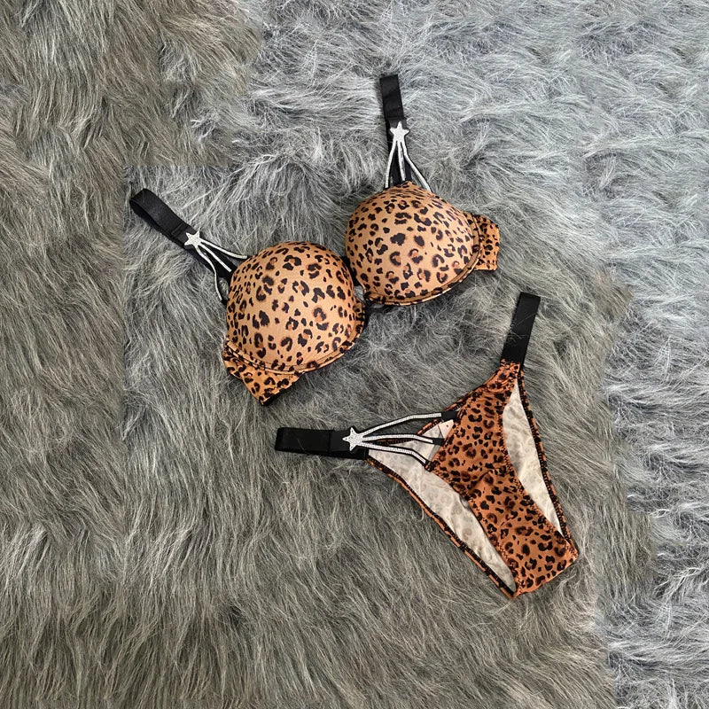 Sexy Bra Set Star Rhinestone Women Bralette Girls Underwear Brassiere Fashion Thong Gather Bras Lingerie Panties Sets
