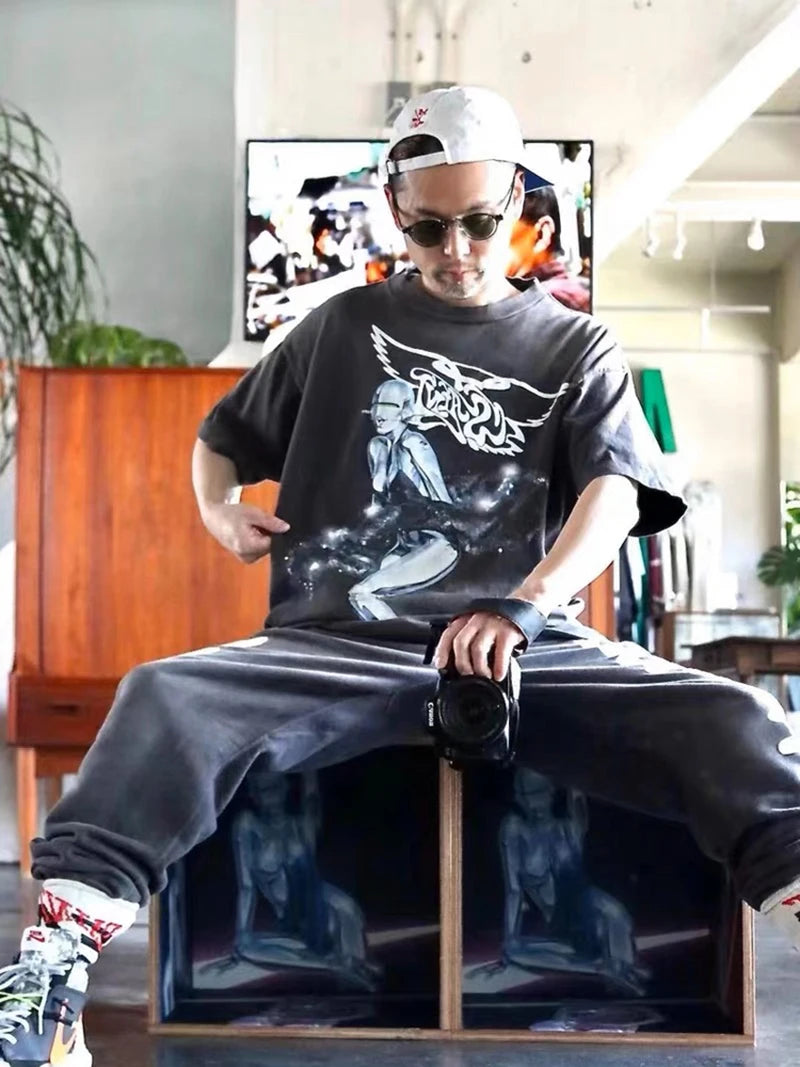 Vintage Series Saint Round Neck Sexy Robot Printed Casual High Quality Oversized T Shirt Harajuku Streetwear Men