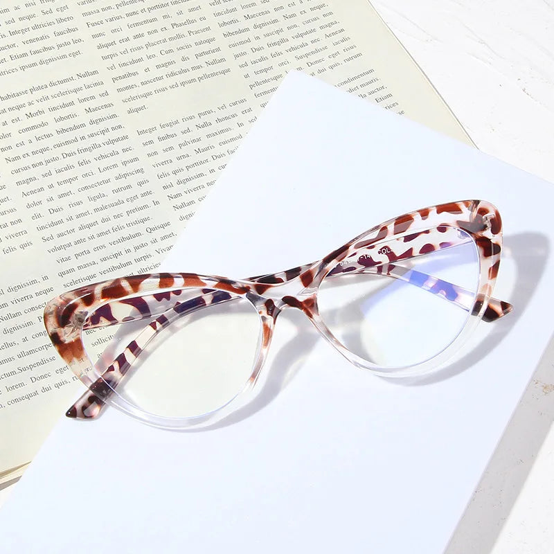 R54548 Eyes Flat Eyeglasses for Women Anti Blue Light Retro Transparent Fashion Glasses Optical Frame