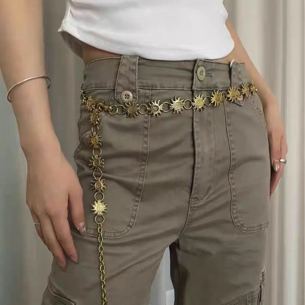 Spring/Summer New Vintage Gold Waist Chain Metal Chain Women's Dress Belt Trendy Accessory for Skirts Suits Windbreakers Sweater