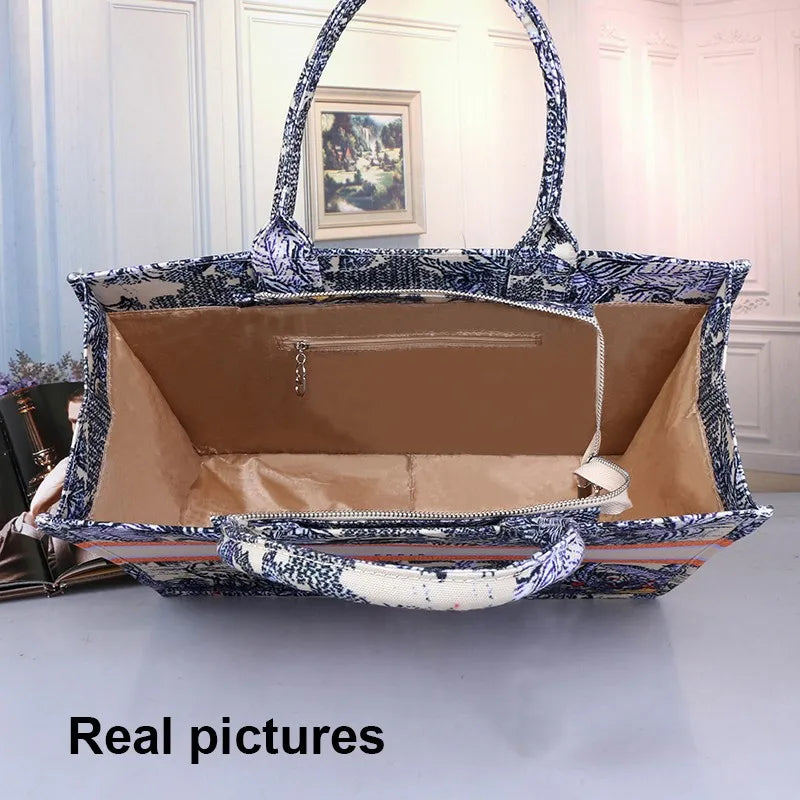 Spring And Summer Personalized Fashion Printing Large Capacity Canvas Bag Name Custom Book tote Women Commuter Travel Bag