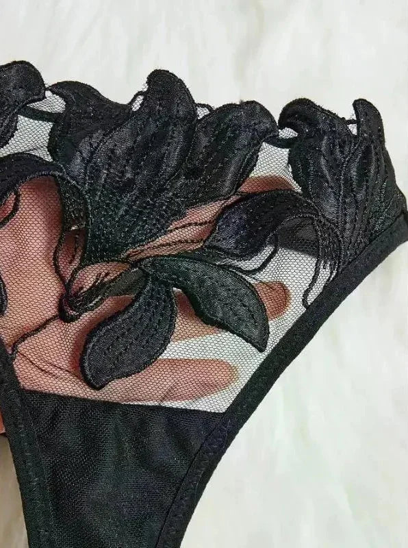 Fairy Lingerie Floral Valentine Charming Brief Panty Underwear Sexy Nighty Fancy V Underwear Brief Set for Lady  See Through Bra
