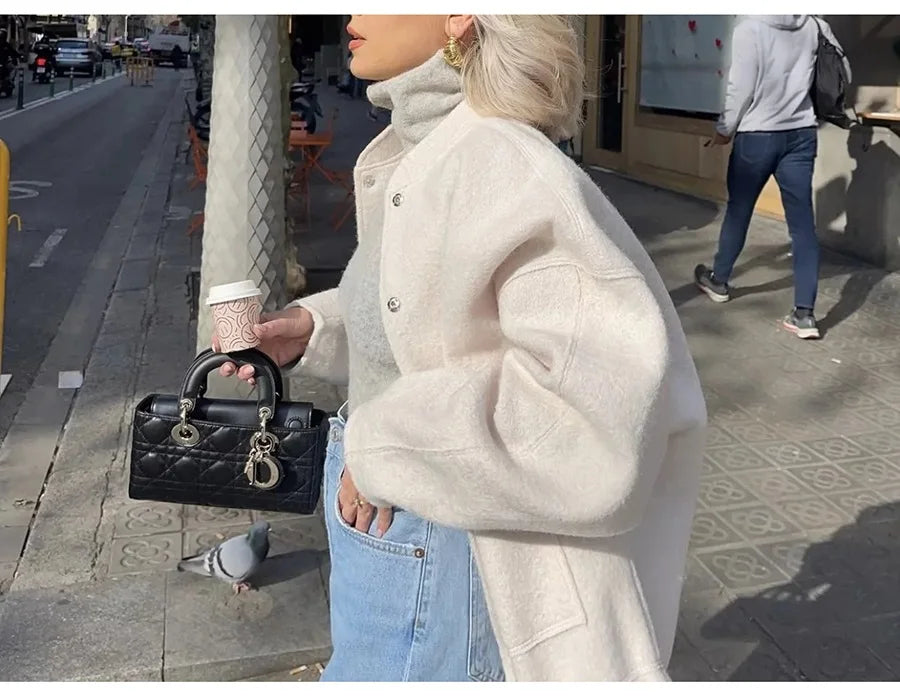 MiuKoMiYa Army Green Short Wool Blend Bomber Jackets For Women Winter Outdoor Women's Woolen Blend Coat Women Loose Wool Jacket
