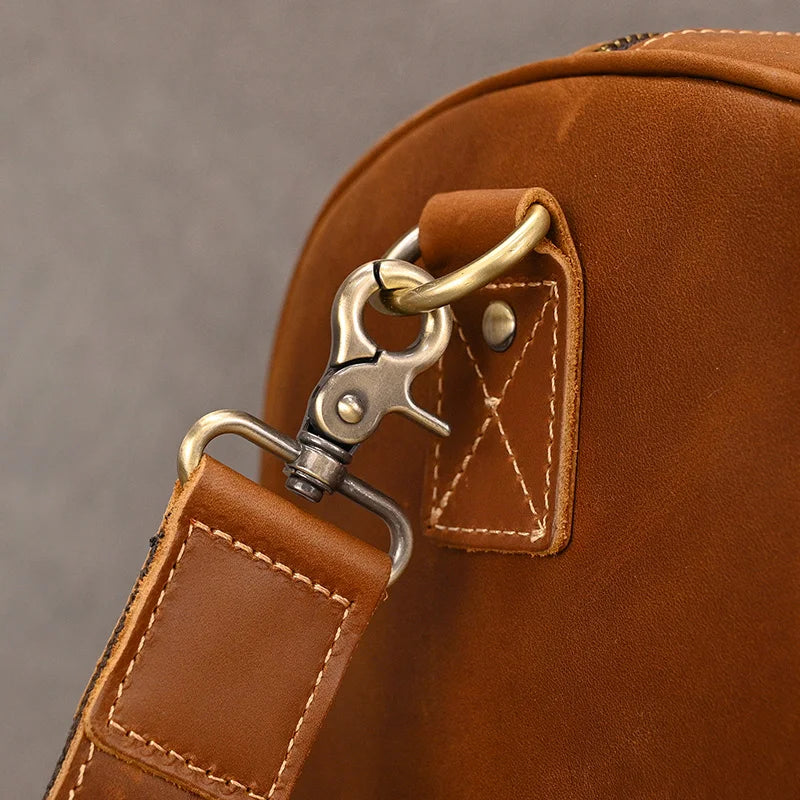 Sac de voyage en cuir véritable de grande capacité pour hommes et femmes, en cuir de vache noir souple, polochon de voyage décontracté, grand sac à bandoulière pour week-end