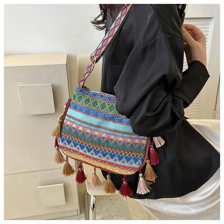 Casual Artistic Printing Underarm Niche Literary Niche Shoulder Fashion Bag Women 2025 New Tote Bag Only Beautiful Women Bag