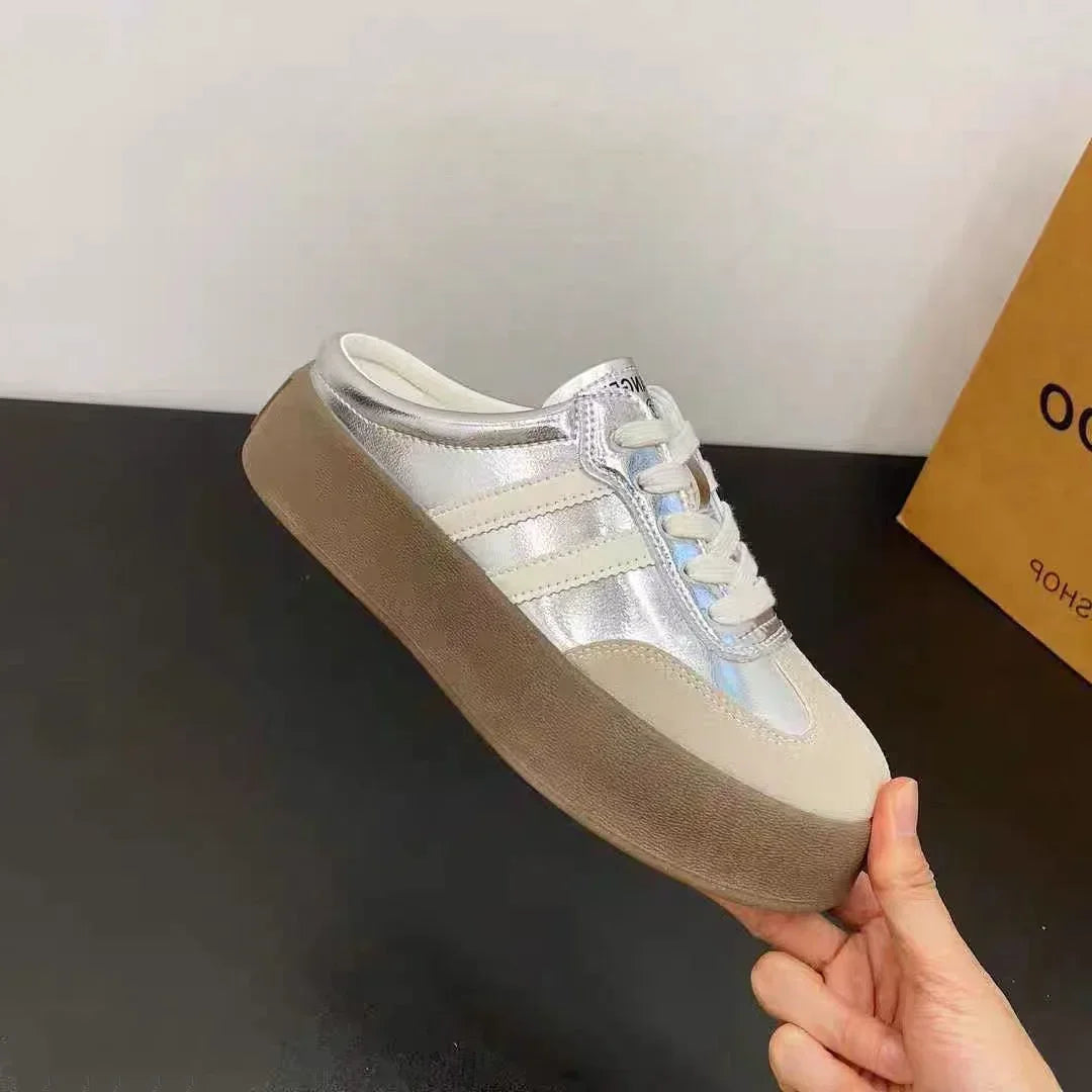 2025 Spring casual lace-up flat shoes are selling well. College-style fashionable thick-soled breathable slippers in large sizes