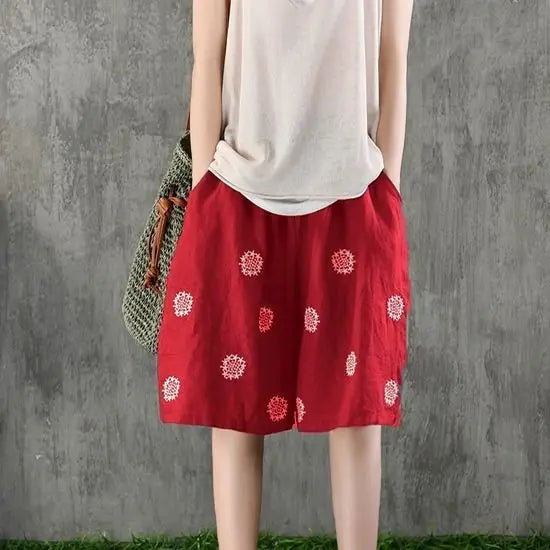 Short Pants Woman Knee Length Bermuda Cotton Embroidery Half Wide Shorts for Women Mid Harajuku Fashion Low Price Outfits Summer