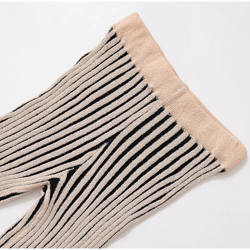 Chic Striped Knitted Button Set Women Elegant Round Neck Short Sleeved Slim Fit Two-piece Suit 2025 New Summer Holiday Outfits