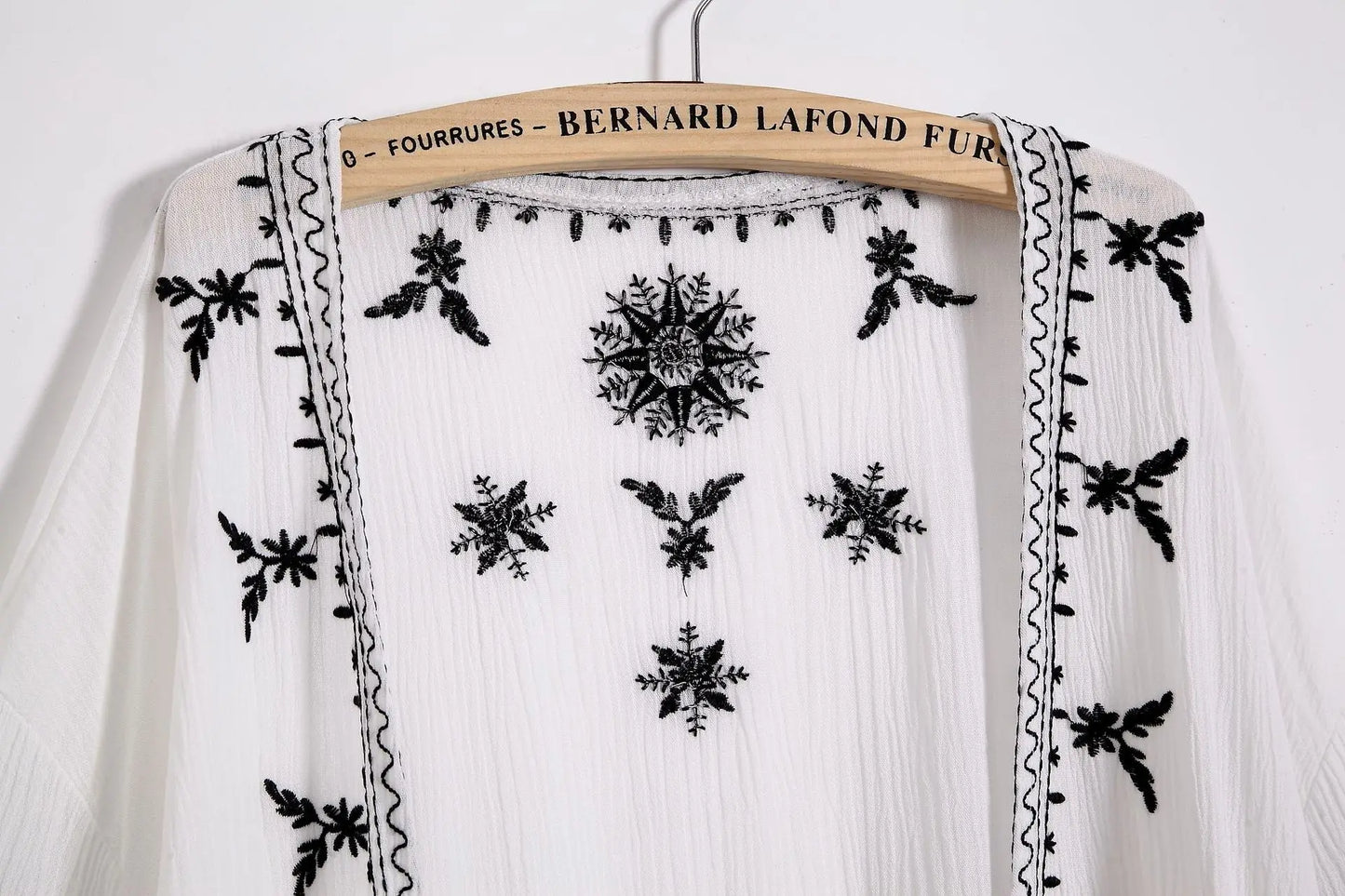 Kimono brodé pour femmes, cardigan, boho, mode, châle, chemise, chemisier, crème solaire, dentelle, vêtements d'extérieur, été, 2023