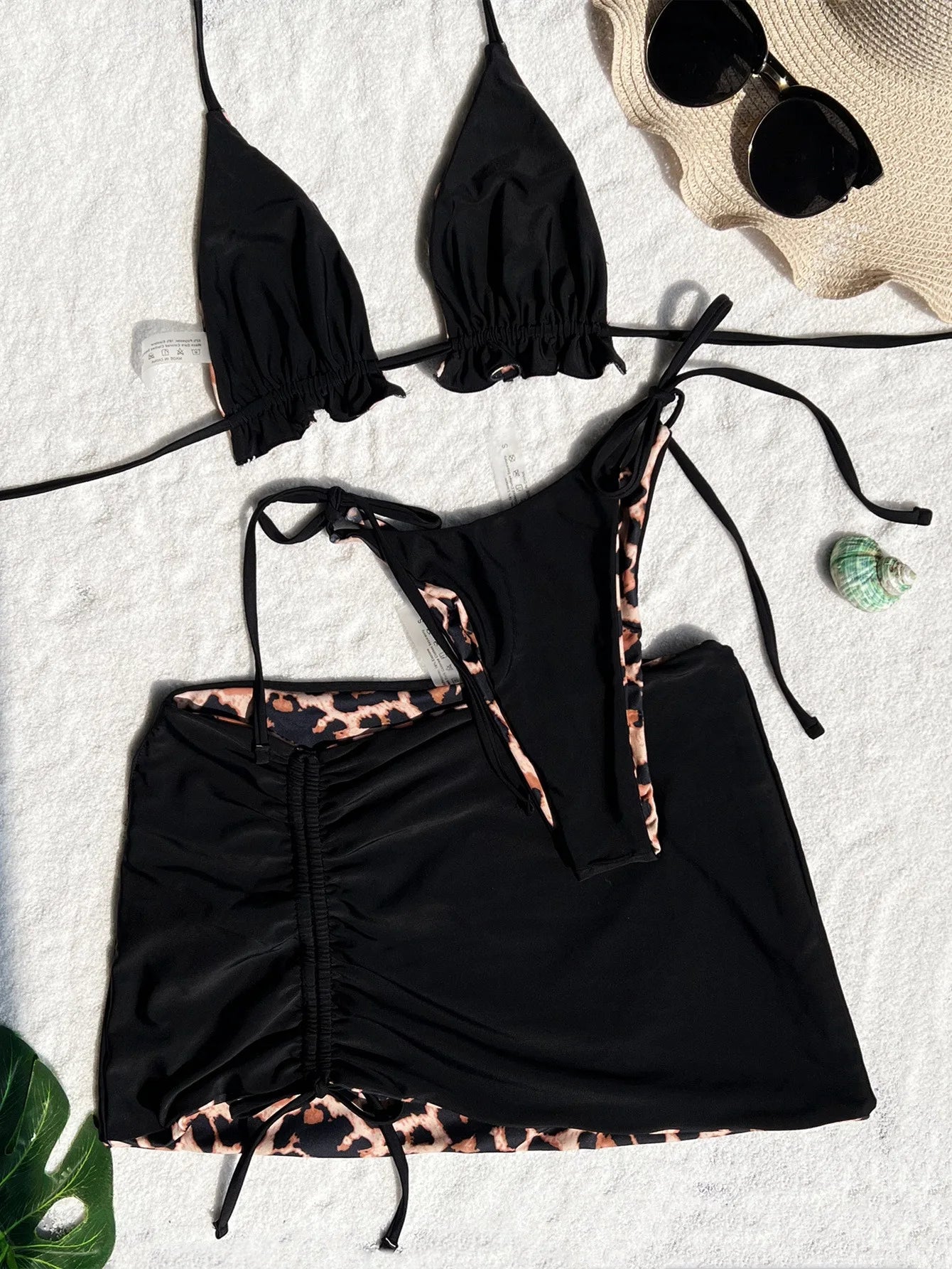 Reversable Swimsuit 2025 New Summer 3pcs Set Leopard female Swimsuit Top Bottom bikinis Cover Ups Tong Biquinis Swiming Suit