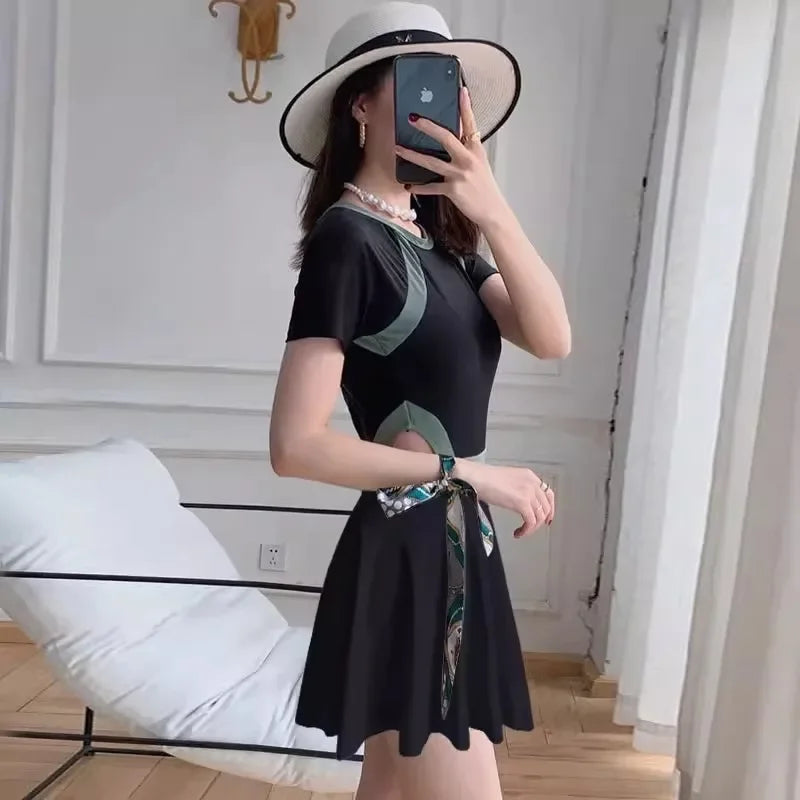 Women's Two-Piece Swimsuit Hot Sale Of The Season Summer Fashion Color Block Slimming Long Sleeve Sunscreen Holiday Swimwear Bik