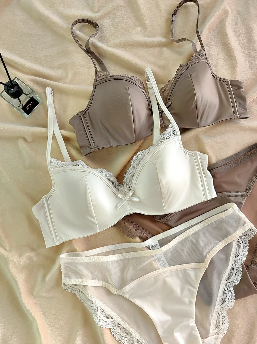 2 Pieces Sexy Thin Cup Lingerie Set French Lace Push Up Bra Women Wireless Underwear High Quality Comfort Brassiere Panties Set