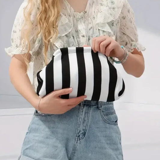 Summer Beach Clutch Bag for Women Woven Crochet Handbags Purses Knitting Dumpling Clutch Ruched Cute Cloud Casual Colorblock Bag