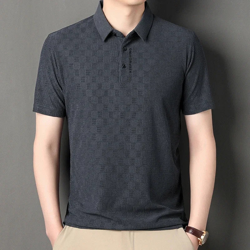 New Men's Business Casual Short Sleeved Shirt with Badge Solid Color Polo Shirt Fashionable Breathable Comfortable Versatile Top
