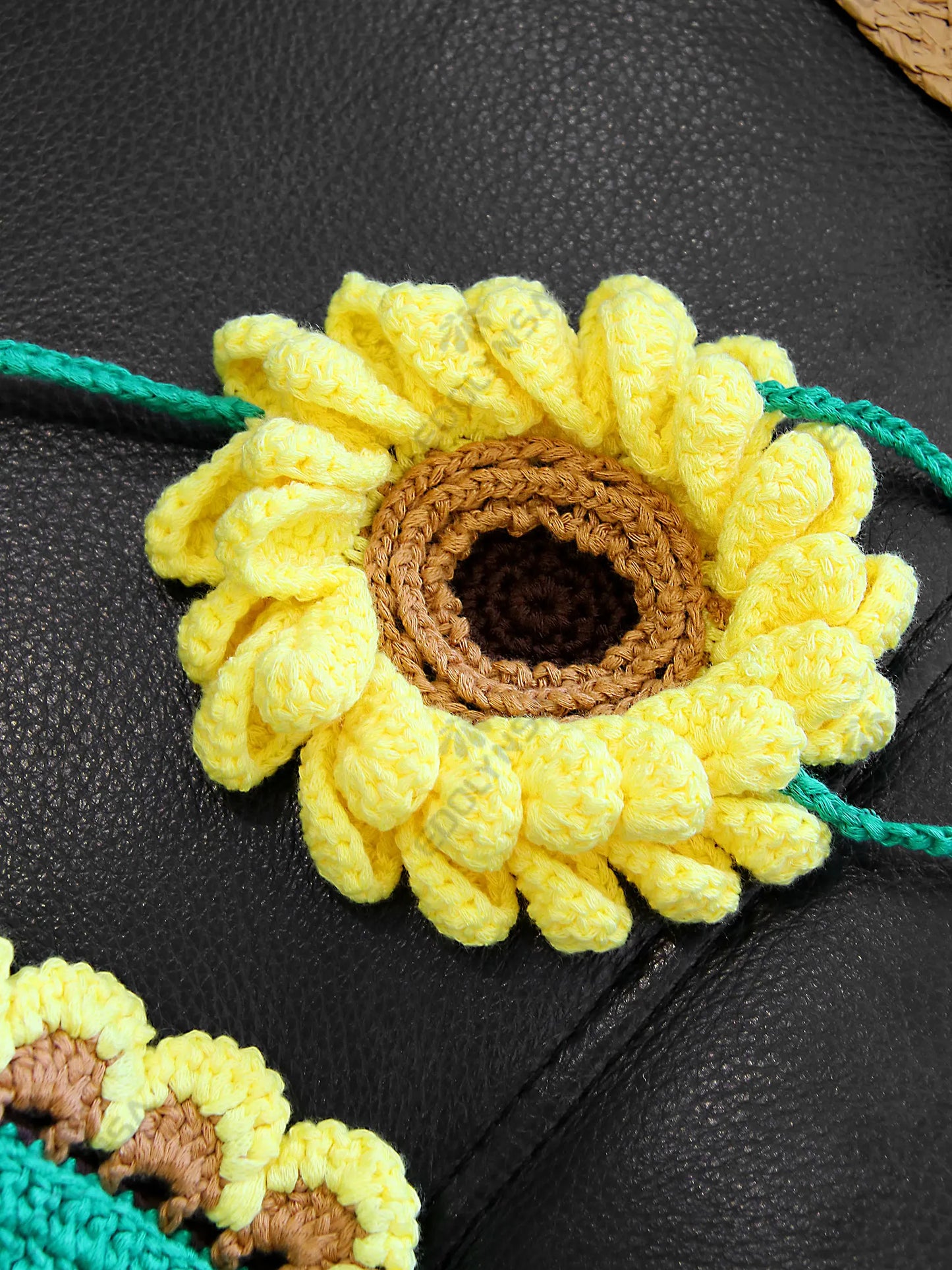 2 Piece Bikini Set 2025 Summer Yellow Sunflower Crochet Swimsuit Suit Set Beach Wear Bikinis Cover-up Women Bathing Suits K224