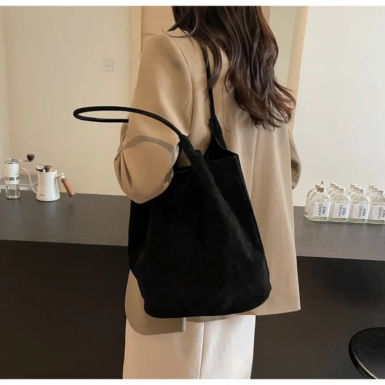 Single Shoulder Bag for Women's Fashion, Large Capacity 2024 New Autumn and Winter Versatile Commuting Tote Bag Un Sac Épaule