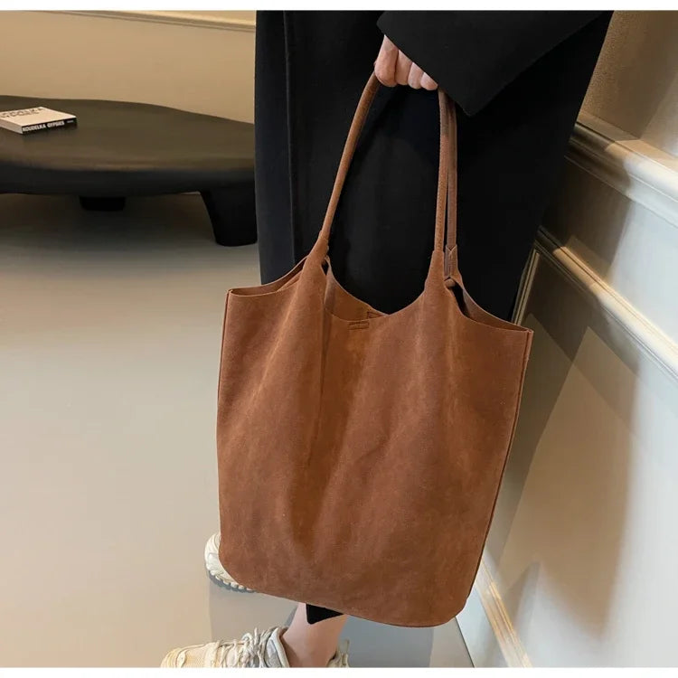 Single Shoulder Bag for Women's Fashion, Large Capacity 2024 New Autumn and Winter Versatile Commuting Tote Bag Un Sac Épaule