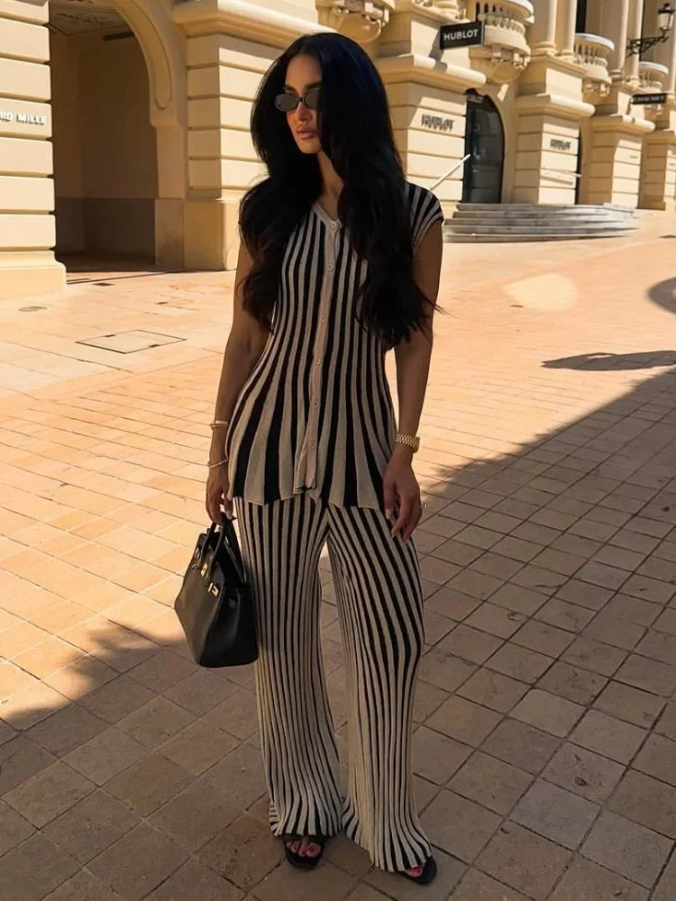 Chic Striped Knitted Button Set Women Elegant Round Neck Short Sleeved Slim Fit Two-piece Suit 2025 New Summer Holiday Outfits