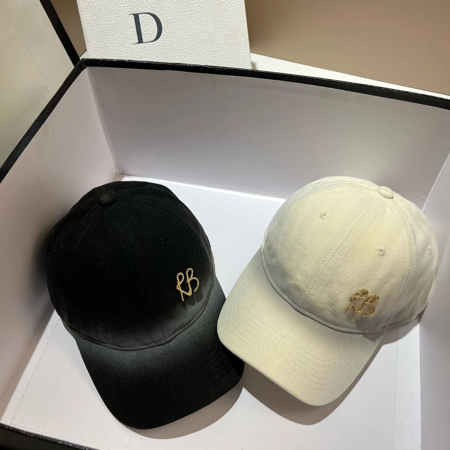 Designer Brand Metal Letter RB Baseball Cap for Men Women Casual Snapback Hip Hop Hats Adjustable Casual Caps Outdoor Sun Hats