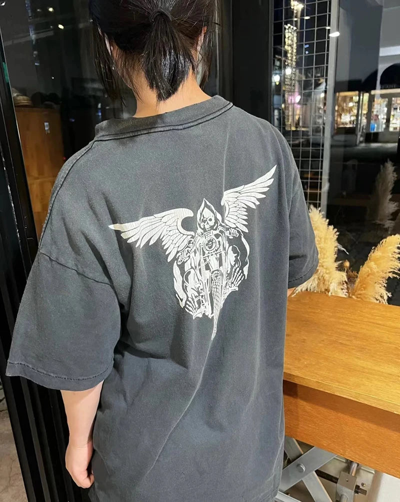 Vintage Series Saint Round Neck Sexy Robot Printed Casual High Quality Oversized T Shirt Harajuku Streetwear Men