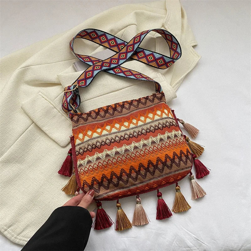 Casual Artistic Printing Underarm Niche Literary Niche Shoulder Fashion Bag Women 2025 New Tote Bag Only Beautiful Women Bag