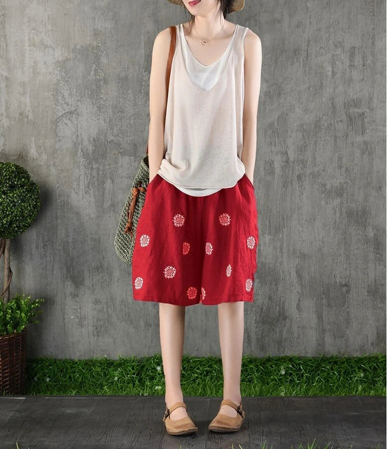 Short Pants Woman Knee Length Bermuda Cotton Embroidery Half Wide Shorts for Women Mid Harajuku Fashion Low Price Outfits Summer
