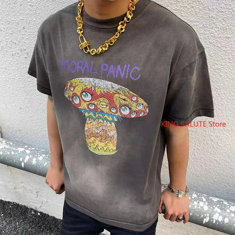 Vintage Series Saint Round Neck Sexy Robot Printed Casual High Quality Oversized T Shirt Harajuku Streetwear Men