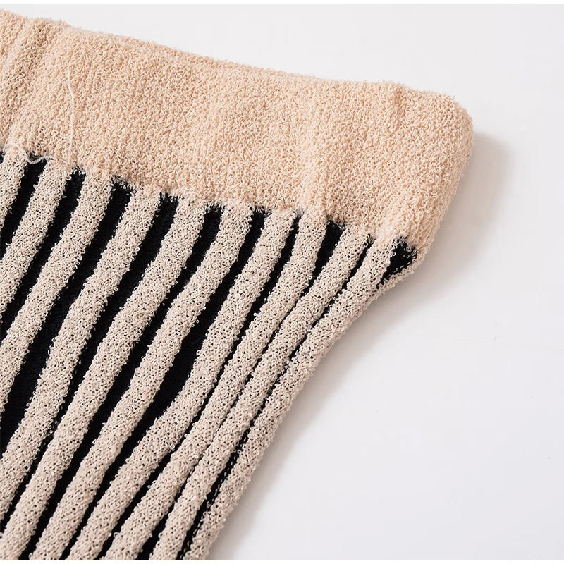 Chic Striped Knitted Button Set Women Elegant Round Neck Short Sleeved Slim Fit Two-piece Suit 2025 New Summer Holiday Outfits