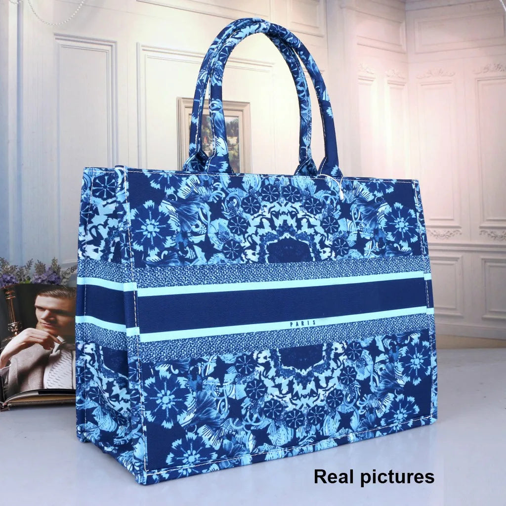 Spring And Summer Personalized Fashion Printing Large Capacity Canvas Bag Name Custom Book tote Women Commuter Travel Bag