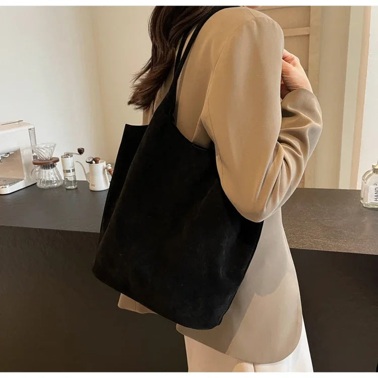 Single Shoulder Bag for Women's Fashion, Large Capacity 2024 New Autumn and Winter Versatile Commuting Tote Bag Un Sac Épaule