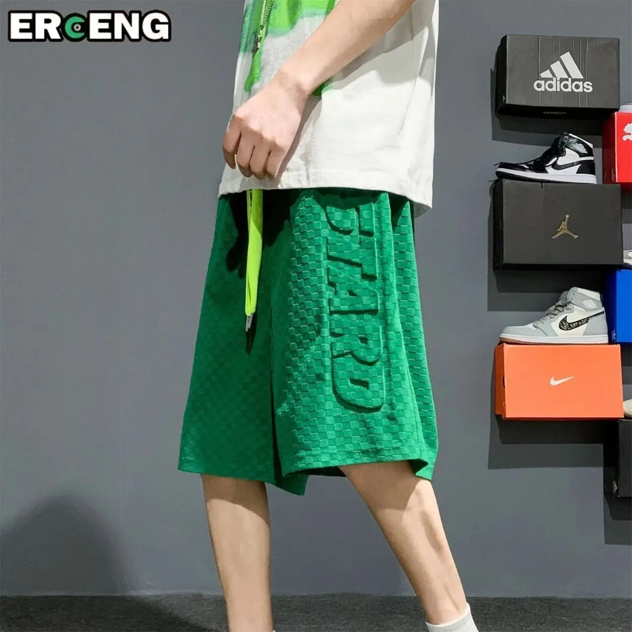 High Street Foam Letter Velvet Shorts Men's Fashion Casual Summer Loose Sports Shorts