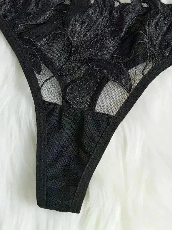 Fairy Lingerie Floral Valentine Charming Brief Panty Underwear Sexy Nighty Fancy V Underwear Brief Set for Lady  See Through Bra