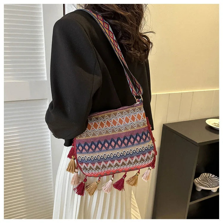 Casual Artistic Printing Underarm Niche Literary Niche Shoulder Fashion Bag Women 2025 New Tote Bag Only Beautiful Women Bag