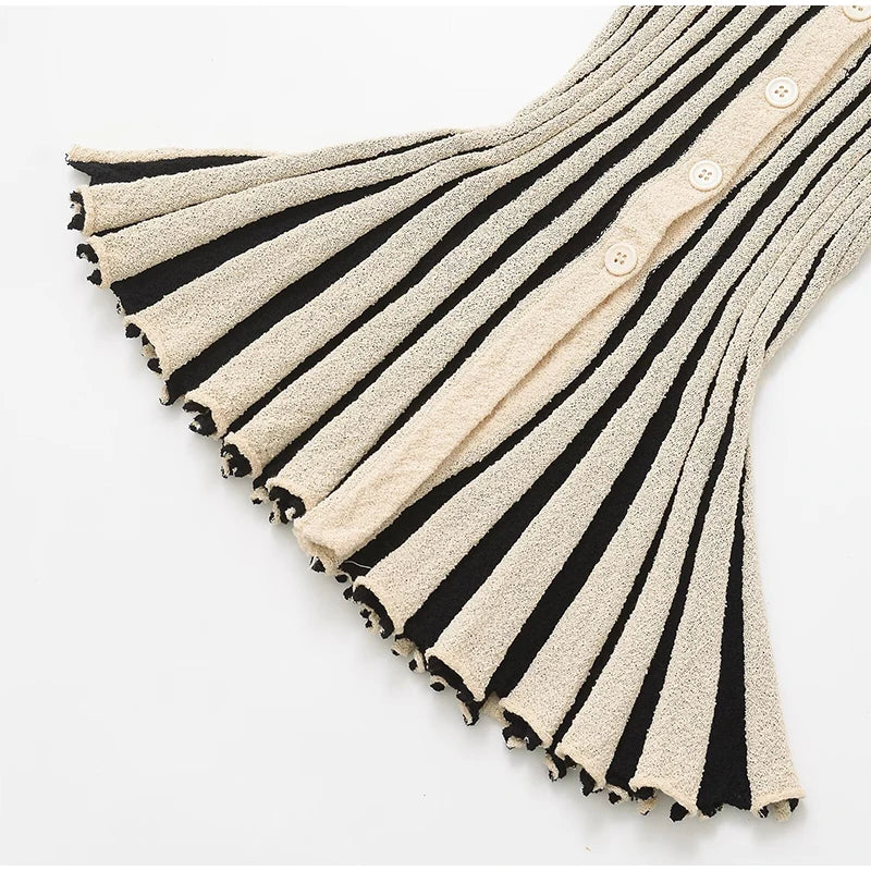 Chic Striped Knitted Button Set Women Elegant Round Neck Short Sleeved Slim Fit Two-piece Suit 2025 New Summer Holiday Outfits