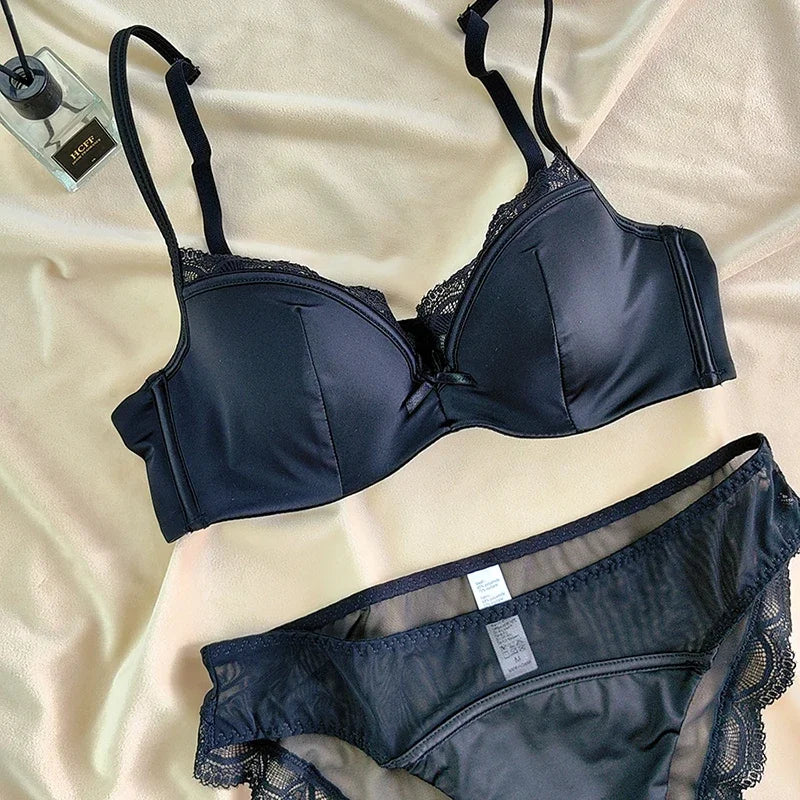 2 Pieces Sexy Thin Cup Lingerie Set French Lace Push Up Bra Women Wireless Underwear High Quality Comfort Brassiere Panties Set